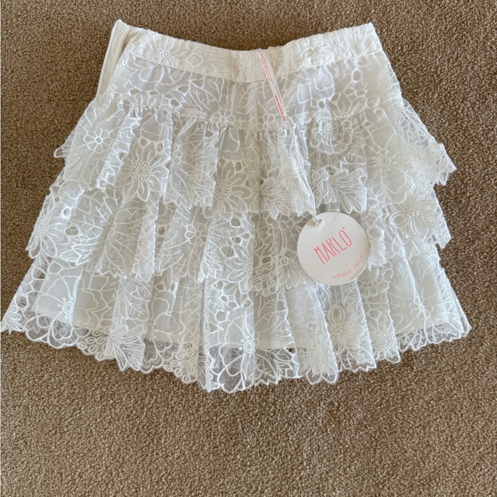 Marlo White Lace Mia Skirt size 6-7 NWT